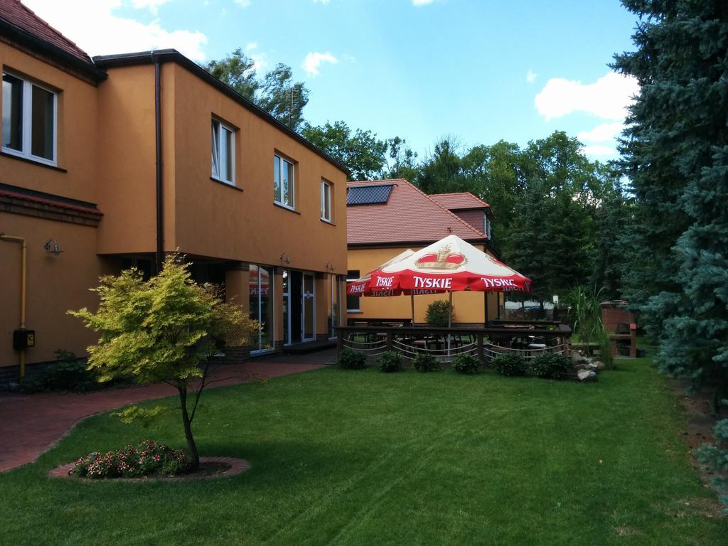 Pensjonat Nad Jeziorem Hotel Mysliborz Exterior photo