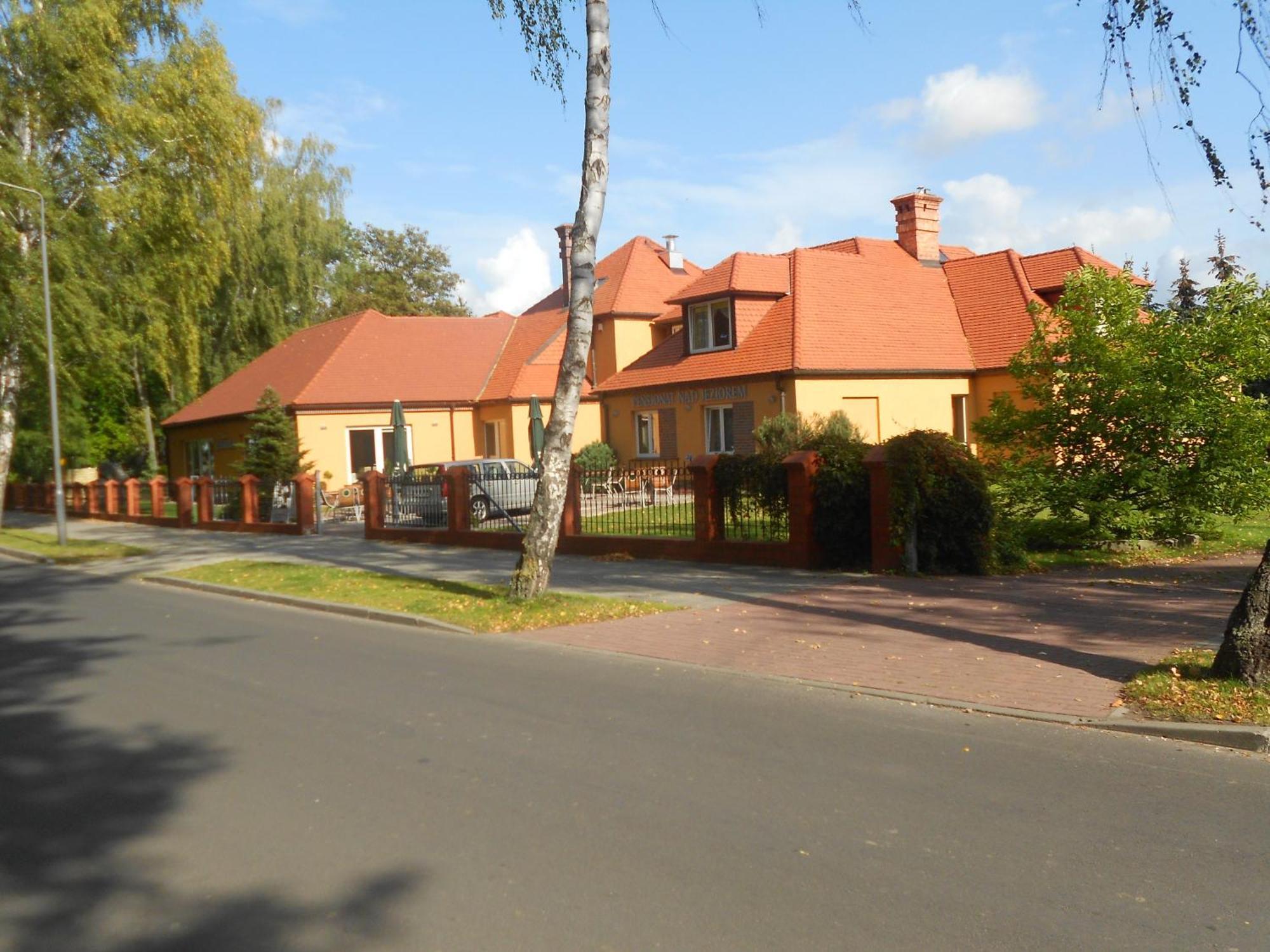 Pensjonat Nad Jeziorem Hotel Mysliborz Exterior photo